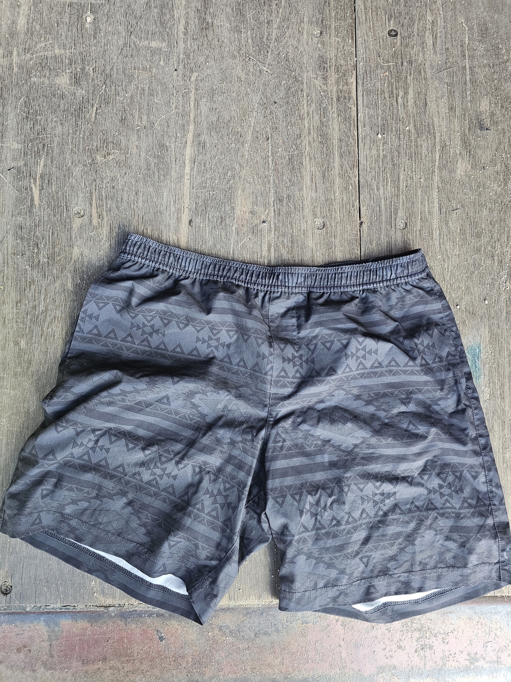 Chubbies Black And Gray Geometric Athletic Shorts